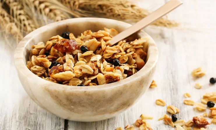 A list of 9 health benefits of granola